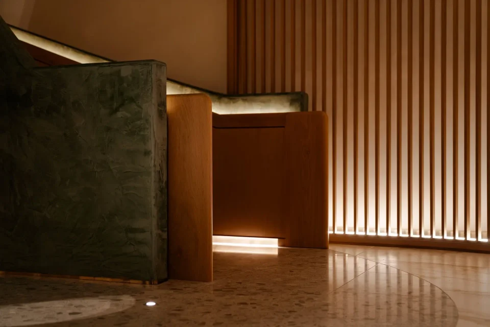 Stair detail and curved profile