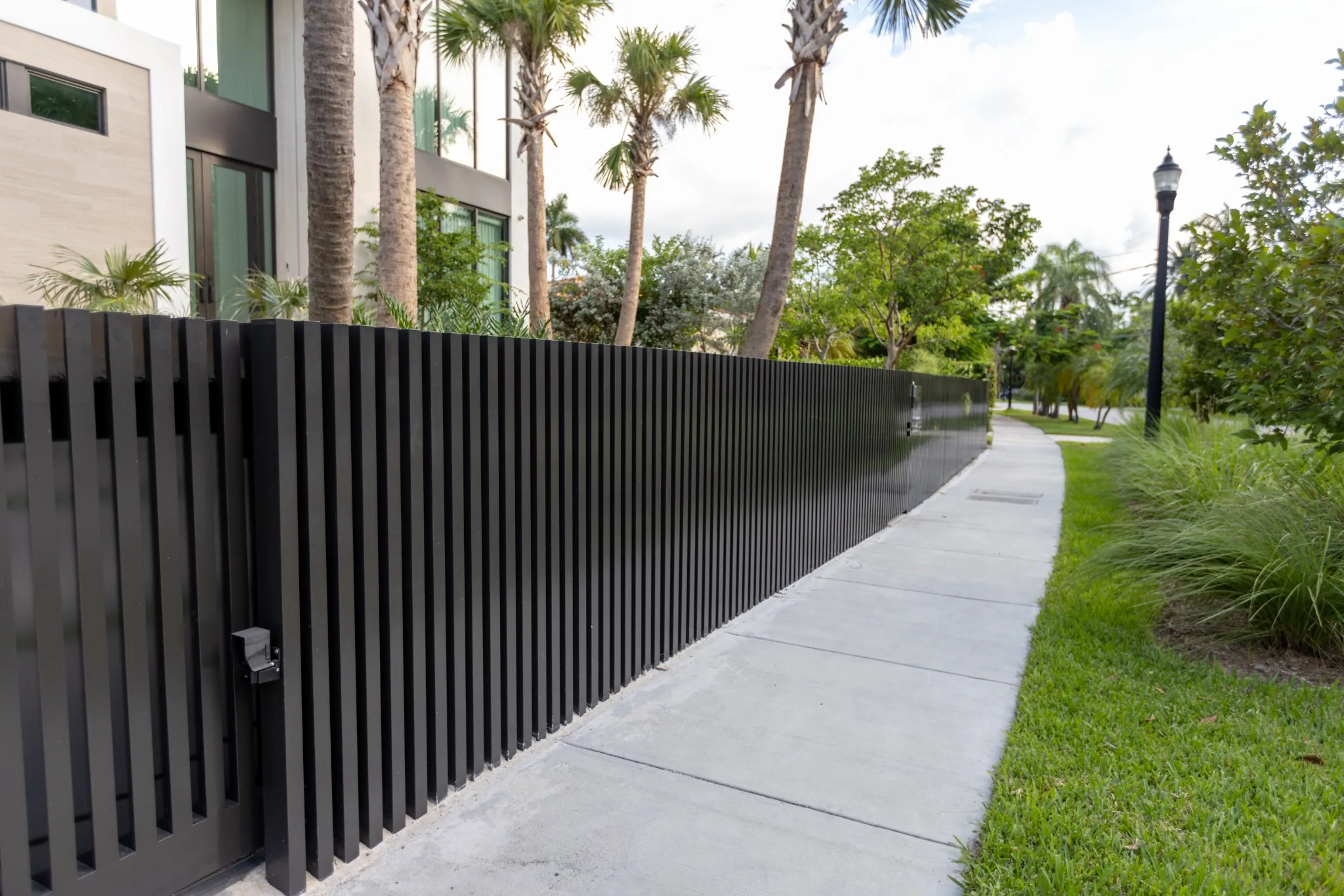 Custom fences, gates, pergola, and glass railings - North Bay Rd. Residence gallery