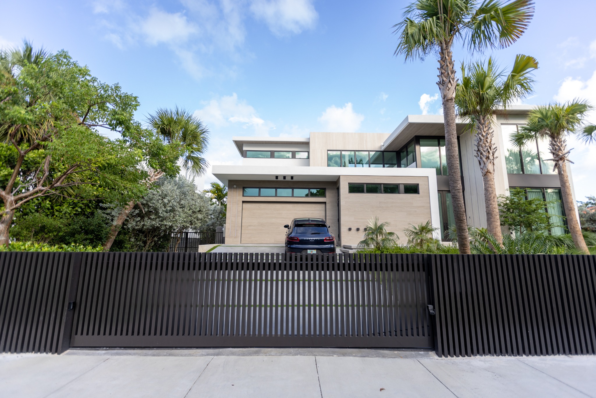 North Bay Rd. Residence gallery