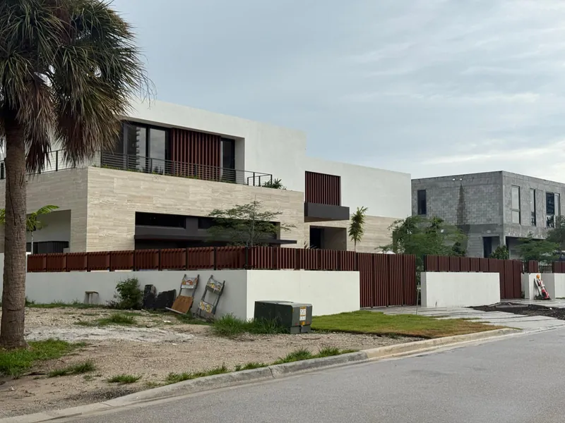 Glass railings and custom pergolas - Atlantic Ave Residence, Sunny Isles Beach FL